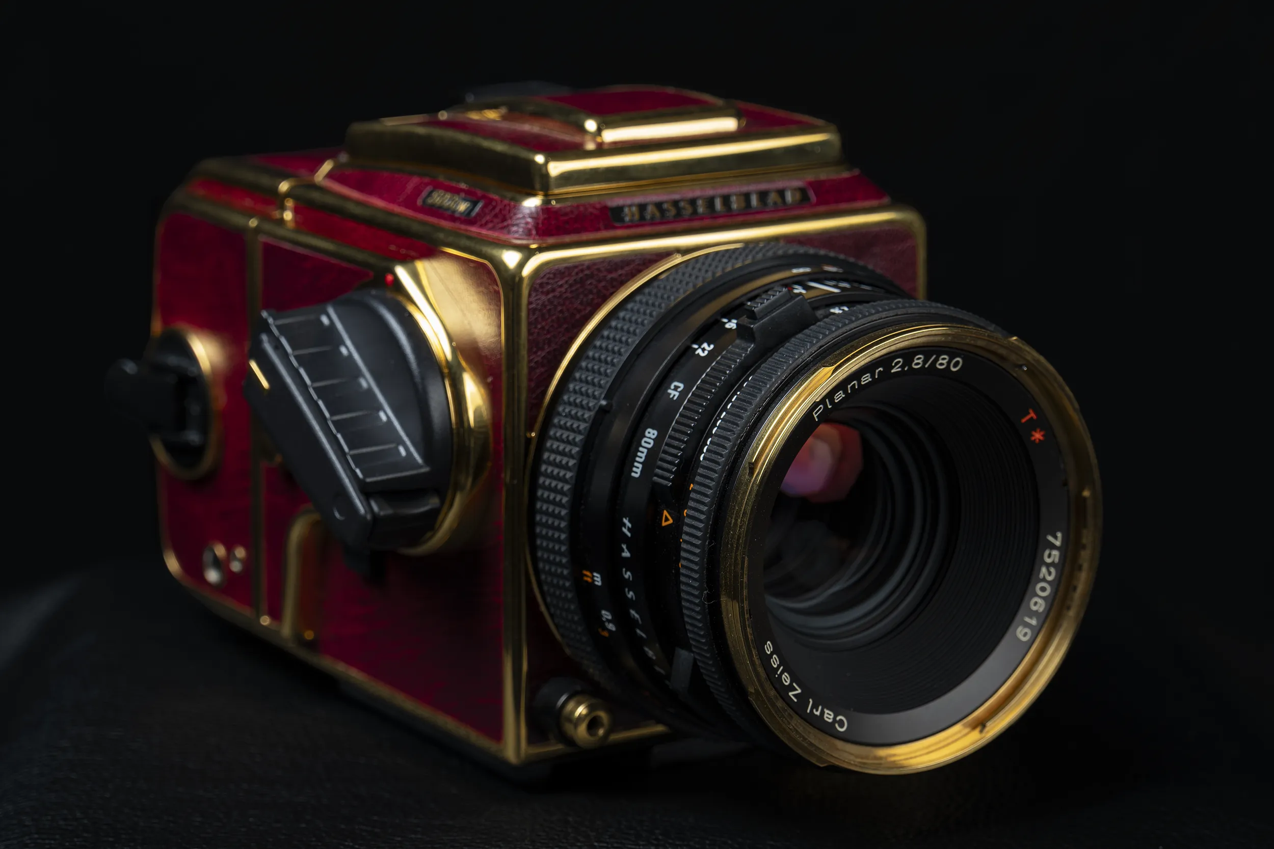 Hasselblad - 503CW Gold Supreme Kit 2.8/80 "Edition 50th Anniversary" - OVP!